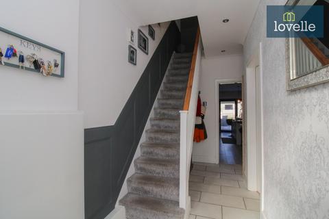 63 Felstead Road, Grimsby, DN34 4ET