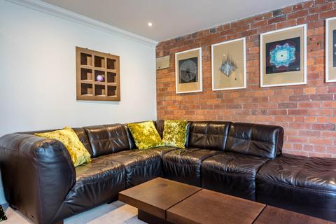 undefined, Cocoa Suites, Navigation Road, York