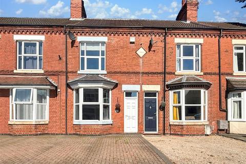 2 bedroom terraced house for sale, London Road, Coalville LE67