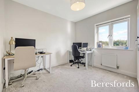 5 Reginald Road, Romford, RM3 0RA