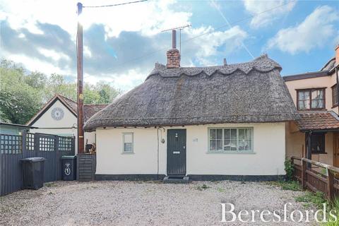 2 bedroom detached house for sale, Beaumont Hill, Great Dunmow, CM6