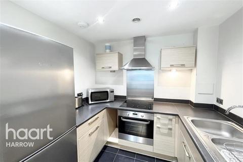 2 bedroom flat to rent, Felix Court, Colindale, NW9