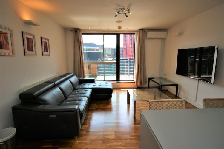 Living Area (3)