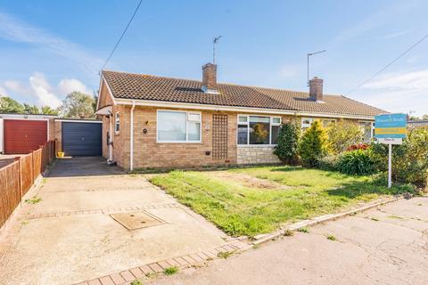 1 bedroom semi-detached bungalow for sale, Walberswick Way, Lowestoft