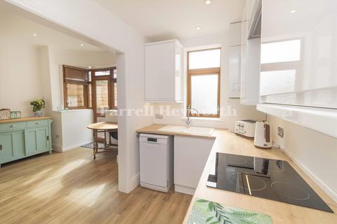 21 Daventry Avenue, Blackpool, FY2 9LB