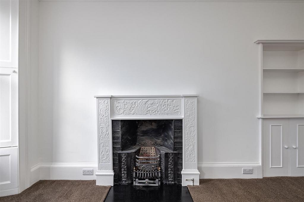 9b High Street Jedburgh 11.JPG