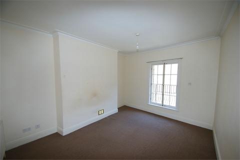 2 bedroom flat to rent, High Street, WATFORD, WD17