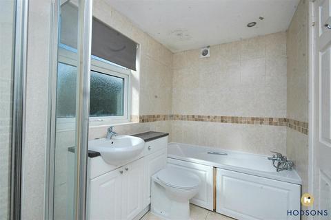 87 Barden Road, Wakefield, WF1 4HR