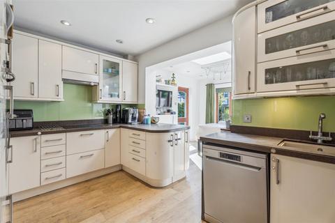 5 bedroom detached house for sale, Heath Park Road, Leighton Buzzard, Bedfordshire