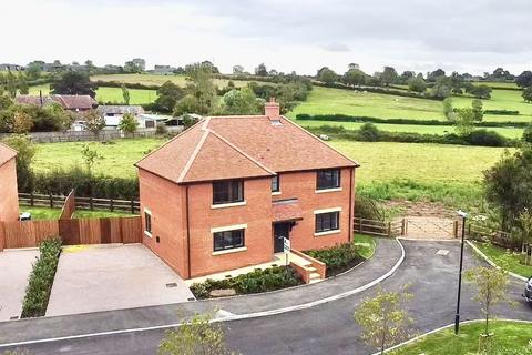 4 bedroom detached house for sale, Chapel End, Hartpury GL19