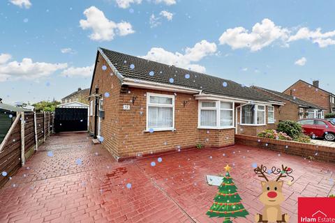 2 bedroom semi-detached bungalow for sale, School Lane, Irlam, M44