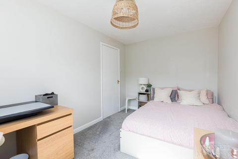 4 Beckford Way, Maidenbower, Crawley, RH10 7LT