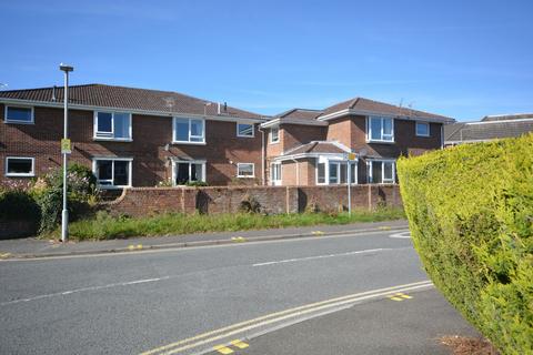 2 bedroom flat for sale, Grange Road, Broadstone BH18