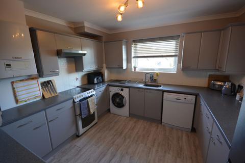 2 bedroom flat for sale, Grange Road, Broadstone BH18