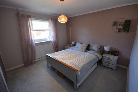 2 bedroom flat for sale, Grange Road, Broadstone BH18