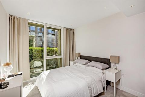 1 bedroom flat to rent, Lockside House, Chelsea Creek SW6