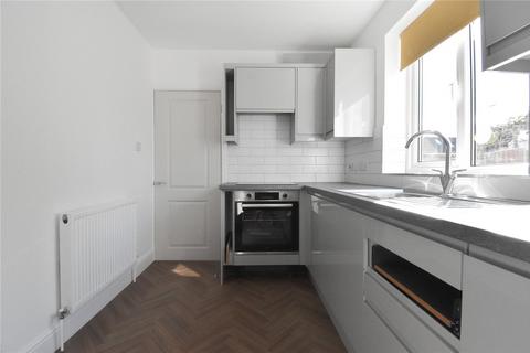 3 bedroom semi-detached house to rent, Histon Road, Cambridge, CB4