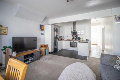 262 Central Avenue, Southend-on-sea, SS2 4EE