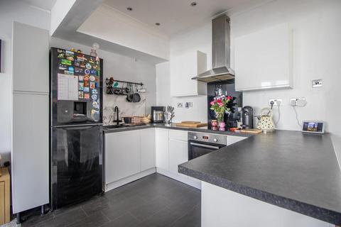 262 Central Avenue, Southend-on-sea, SS2 4EE