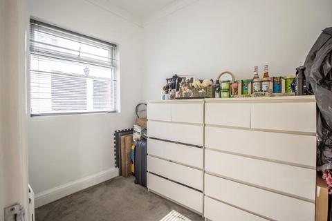 262 Central Avenue, Southend-on-sea, SS2 4EE