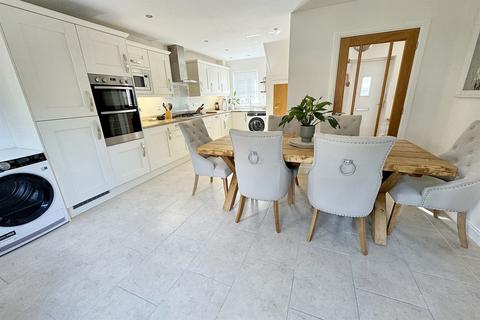 4 bedroom detached house for sale, Sturminster Marshall