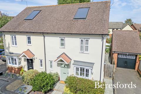 3 bedroom semi-detached house for sale, Barley Lane, Dunmow, CM6