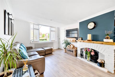 15 Tonbridge Road, West Molesey, KT8 2EL