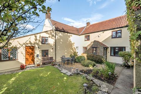 4 bedroom semi-detached house for sale, Siston Lane, Gloucestershire BS30