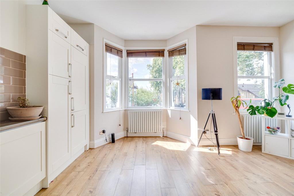 Kitchen/Reception