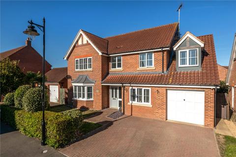 5 bedroom detached house for sale, Buttercup Drive, Bourne, PE10