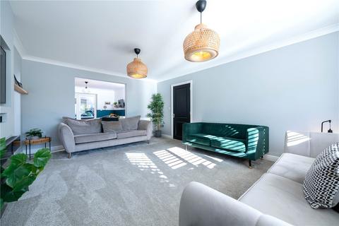 7 Buttercup Drive, Bourne, PE10 0PZ