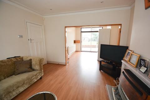 2 Corbins Lane, Harrow, HA2 8EH