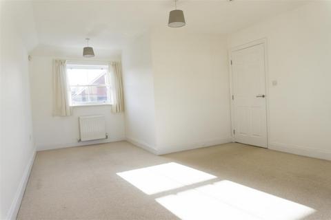 1 bedroom apartment to rent, Ampthill Road, Flitwick