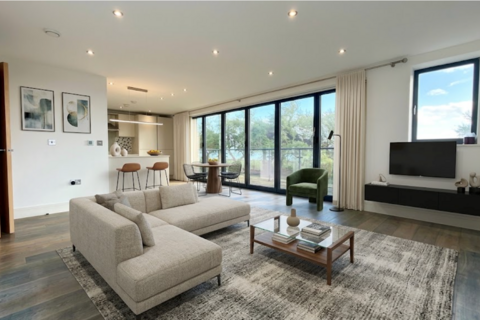 2 bedroom apartment for sale, Court Road, Seabrook, CT21