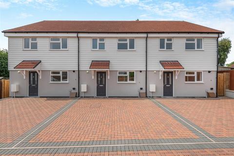 3 bedroom terraced house for sale, Medina Road, Ditton, Aylesford