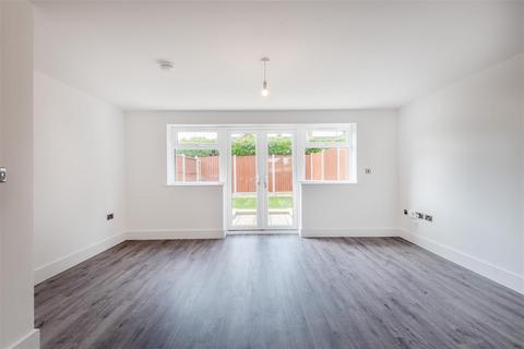 3 bedroom terraced house for sale, Medina Road, Ditton, Aylesford