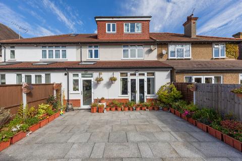 4 bedroom terraced house for sale, Palmerston Road, Buckhurst Hill, Essex