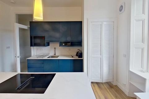 undefined, McDonald Road, Edinburgh, EH7