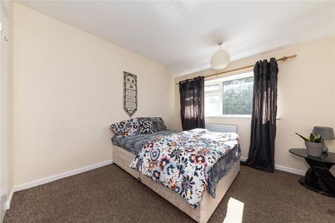 1 Mays Way, Cambridge, CB4 1UB