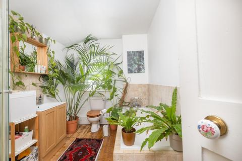 23 Gwilliam Street, Bristol, BS3 4LT