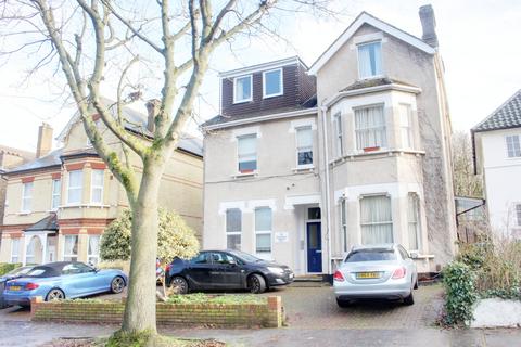 1 bedroom flat for sale, Birdhurst Rise, South Croydon CR2