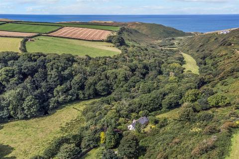 2 bedroom bungalow for sale, Hartland, Bideford