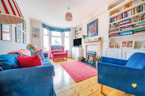 45 Agraria Road, Guildford, GU2 4LF