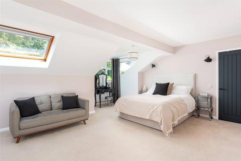 4 bedroom detached house for sale, The Mount, Aspley Guise, Milton Keynes, Bedfordshire, MK17