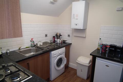 1 bedroom property to rent, Billing Road, Abington, NN1