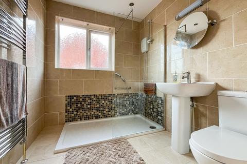 35 Beechwood Road, Nailsea, Bristol, BS48 2AF