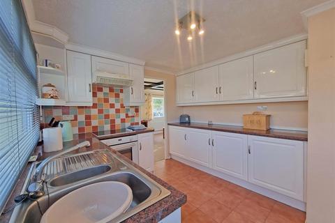 2 bedroom park home for sale, Juggins Lane, Earlswood, Solihull