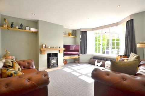 29 Billbrook Road, Hucclecote, Gloucester, GL3 3QS