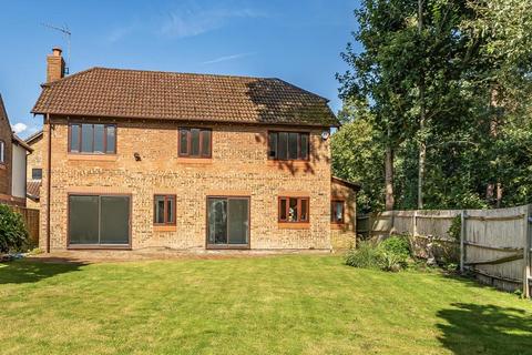 4 bedroom detached house to rent, Sandford Down,  Bracknell,  RG12