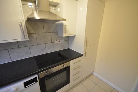 2 bedroom flat to rent, Kedleston Gardens, Derby, Derbyshire, DE1